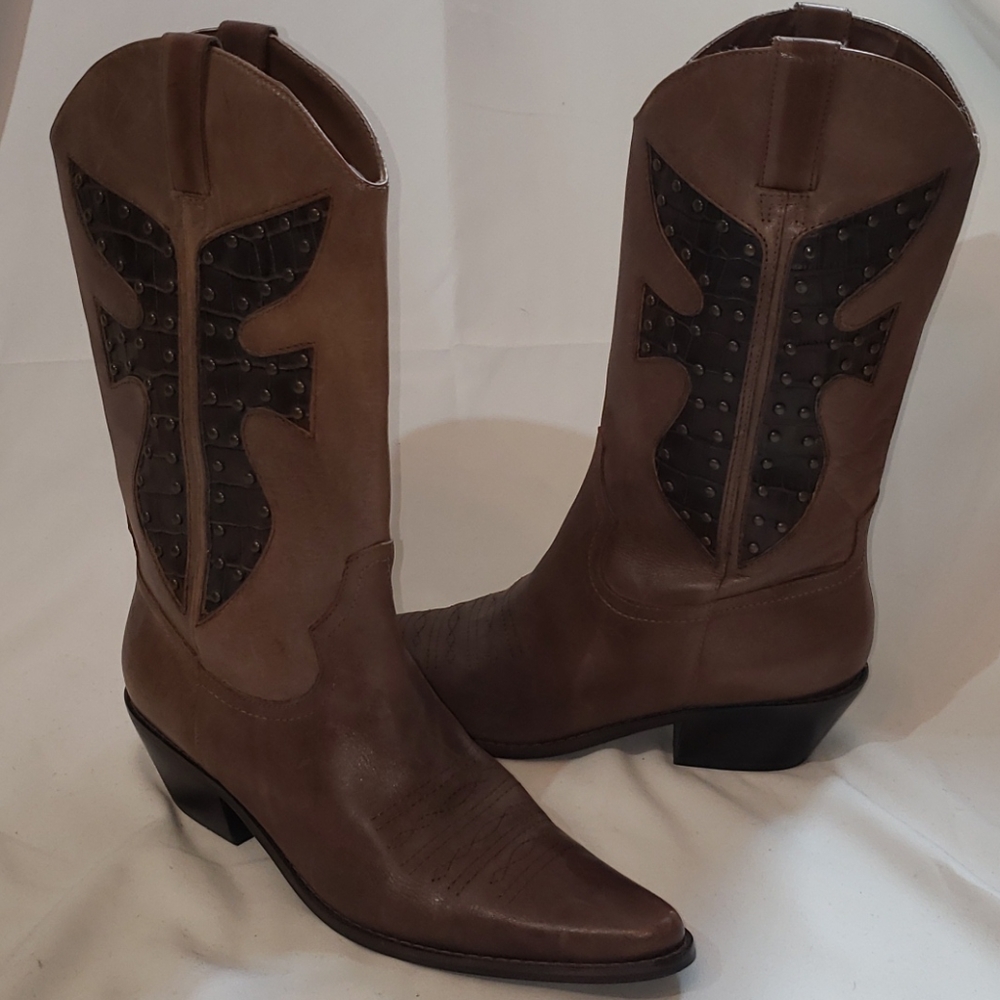EUC Matisse Brown Leather Studded Cowboy Boots 8